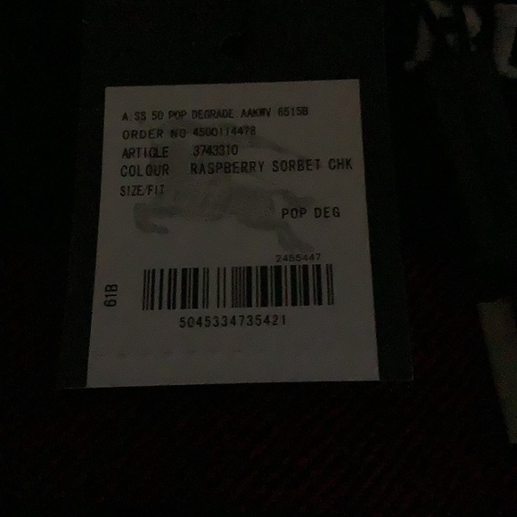 Burberry check scarf 100% Cashmere super soft. BNIB - Picture 6 of 8